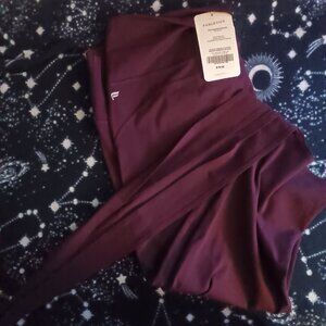 Fabletics  high waisted purely 7/8 ribbon calf tie